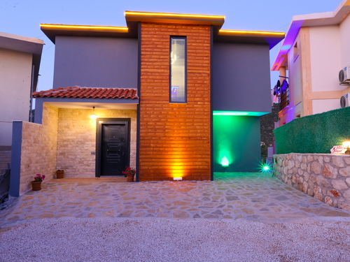  gece  -  Kasım
  | Kaş Bayındır'da Doğa Manzaralı, Korunaklı Muhafazakar Villa